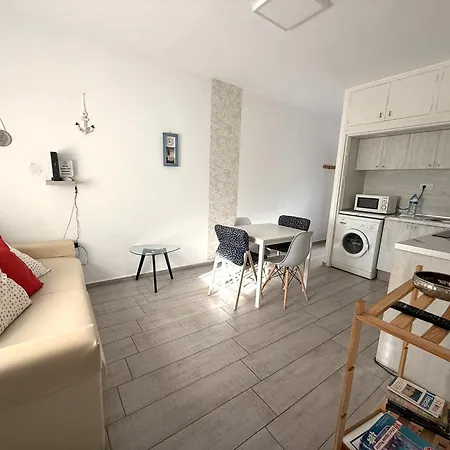 Modern With Terrace In - Bravo's House *